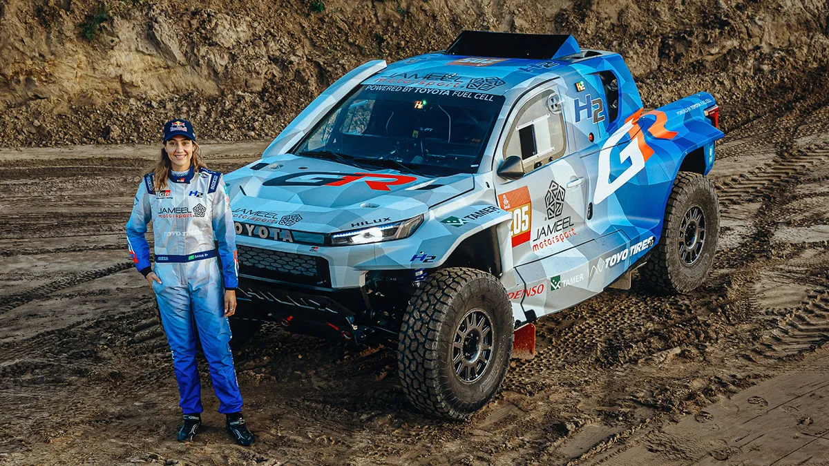 DKR GR FC Hilux Siap Berlaga di Ajang Rally Dakar 2027, Pakai Teknologi Hidrogen dan Dikendarai Pembalap Wanita