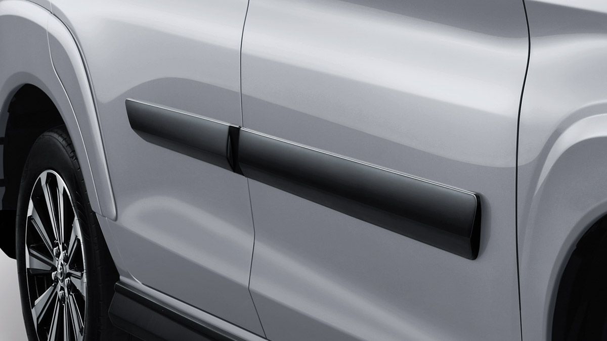 Black Matte Side Body Moulding (For All Colour Type)