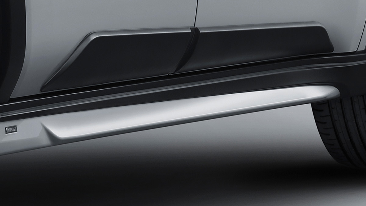 Side Body Moulding with Side Skirt Modellista (Q Hybrid EV & V Hybrid EV Modellista Type)