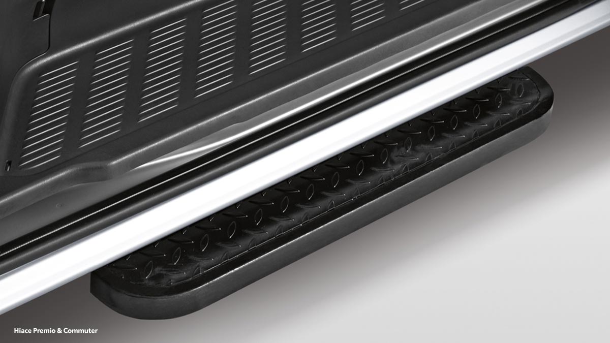 Side Step (Hiace Premio & Commuter)