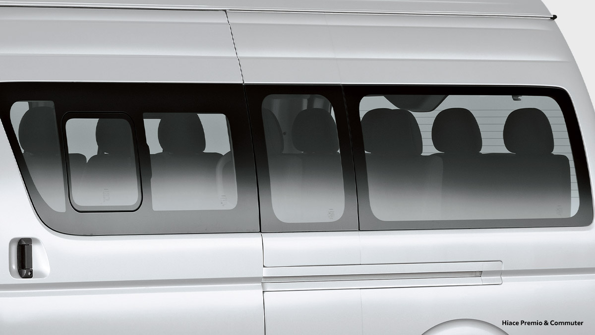 Window Type Design (Kurinuki Window) (Hiace Premio & Commuter)