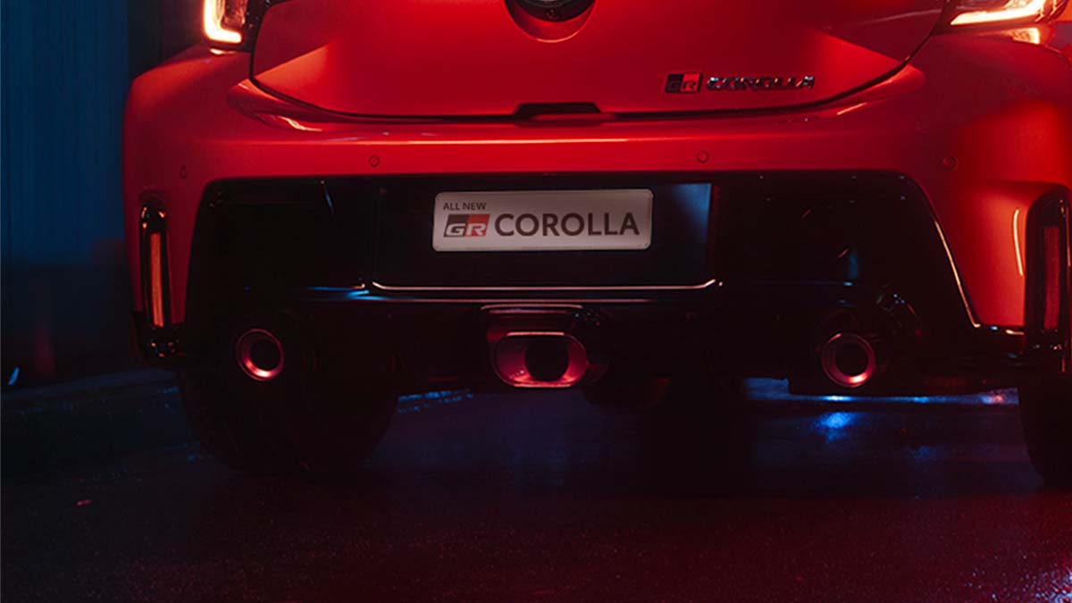Exquisite Triple Pipe Exhaust System